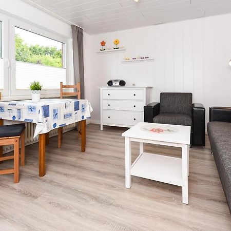 Ferienwohnungen Im Haus Waterkant Neuharlingersiel Esterno foto