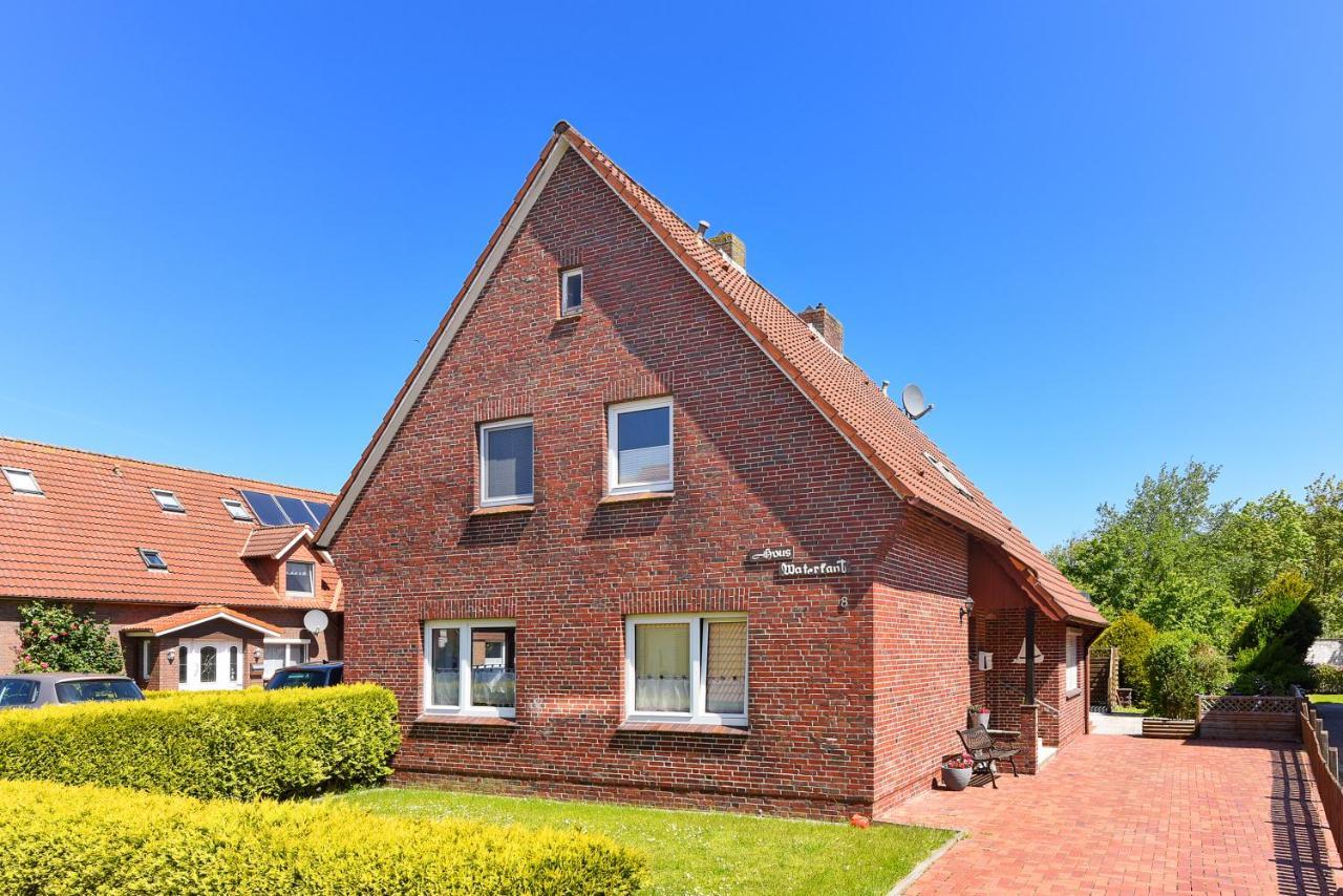 Ferienwohnungen Im Haus Waterkant Neuharlingersiel Esterno foto