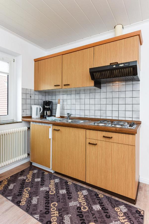 Ferienwohnungen Im Haus Waterkant Neuharlingersiel Esterno foto